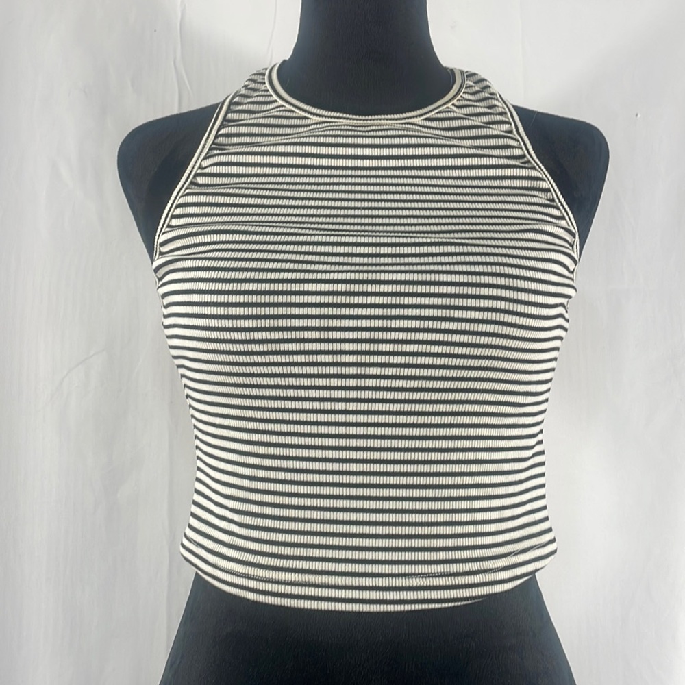 Lush black and white ribbed stripped crop top,sleeveless, small